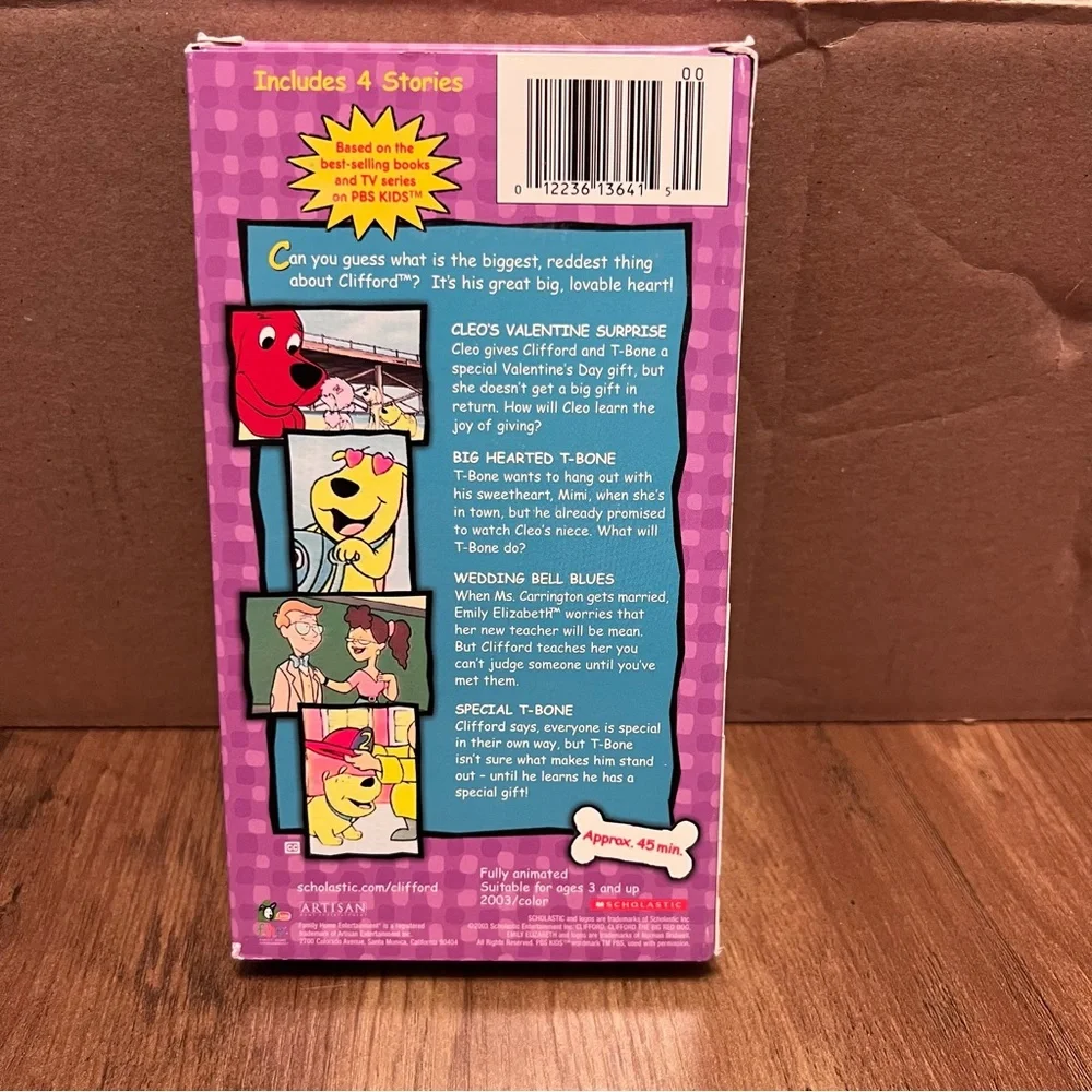 Scholastic Clifford VHS Set